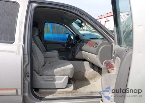 2007 Chevrolet Suburban 1500 Lt from USA, damaged, VIN 3GNFC16057G265038